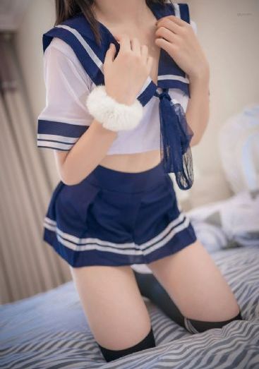 美女鸡鸡对鸡鸡_HD高清免费观看