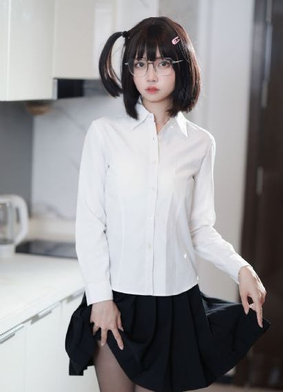 美女黄色视频在线播放入口_720全集免费播放
