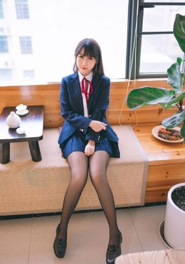 她在丈夫面前被耍了中文在线观看_高清高清完整版