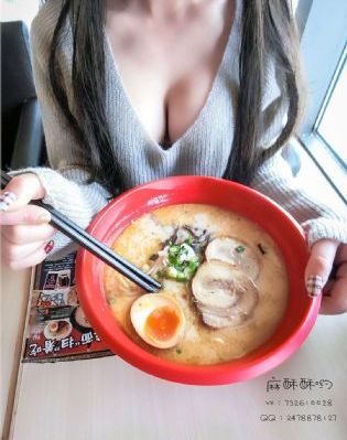 www.国产白丝袜护士喷白浆_超清电影免费在线